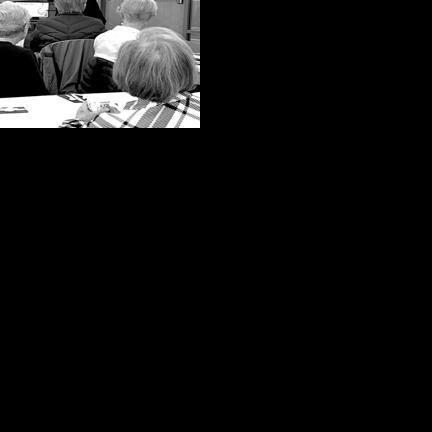 Solon student shares his Thai culture with senior center members