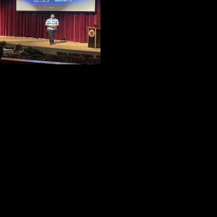 US students learn about gambling addiction journey