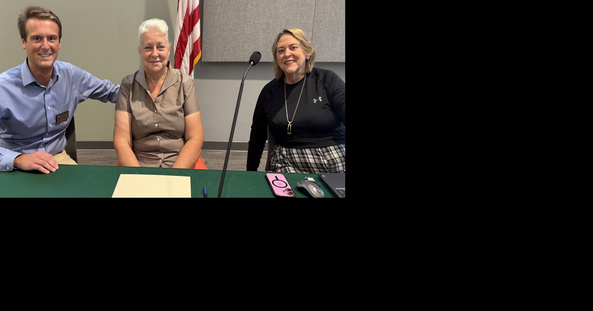 Russell Township hires interim fiscal officer
