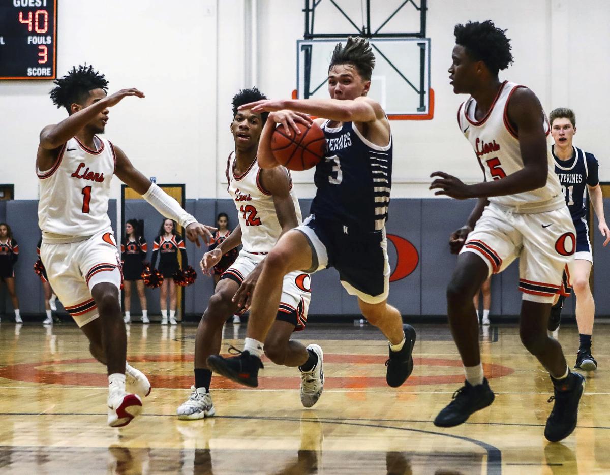 Five Lion Cagers Poison West G In Cvc Opener 68 52 Orange