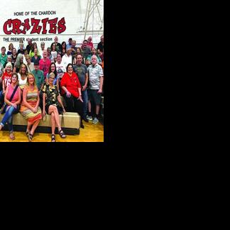Chardon High School Class of ‘76 reunites, opens time capsule