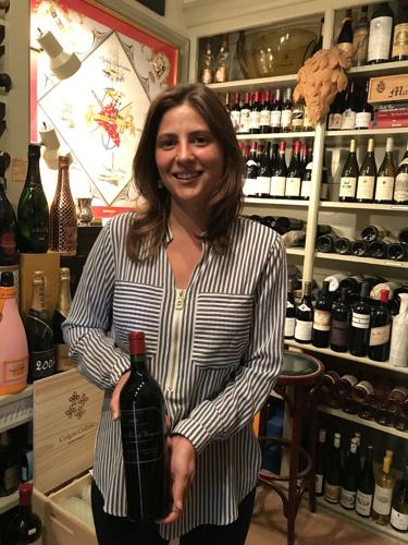 Kathryn Carothers returns to sip wine with old Chagrin friends ...