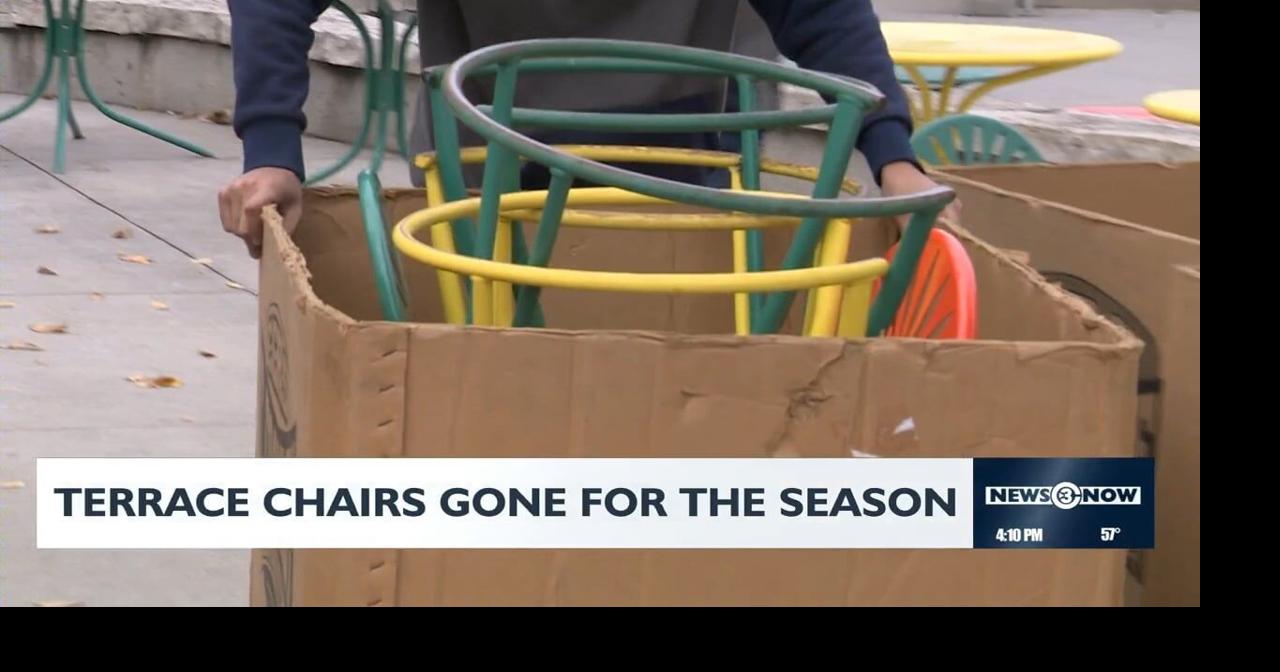 Wisconsin Union removes 2K chairs as Terrace season ends