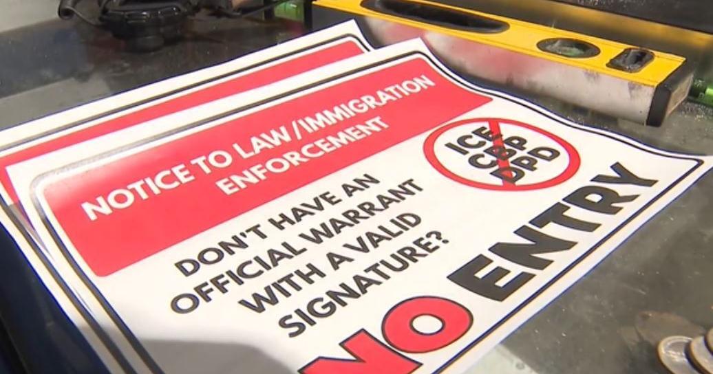 Detroit group is teaching residents about rights they have during ICE interactions. Here's how.