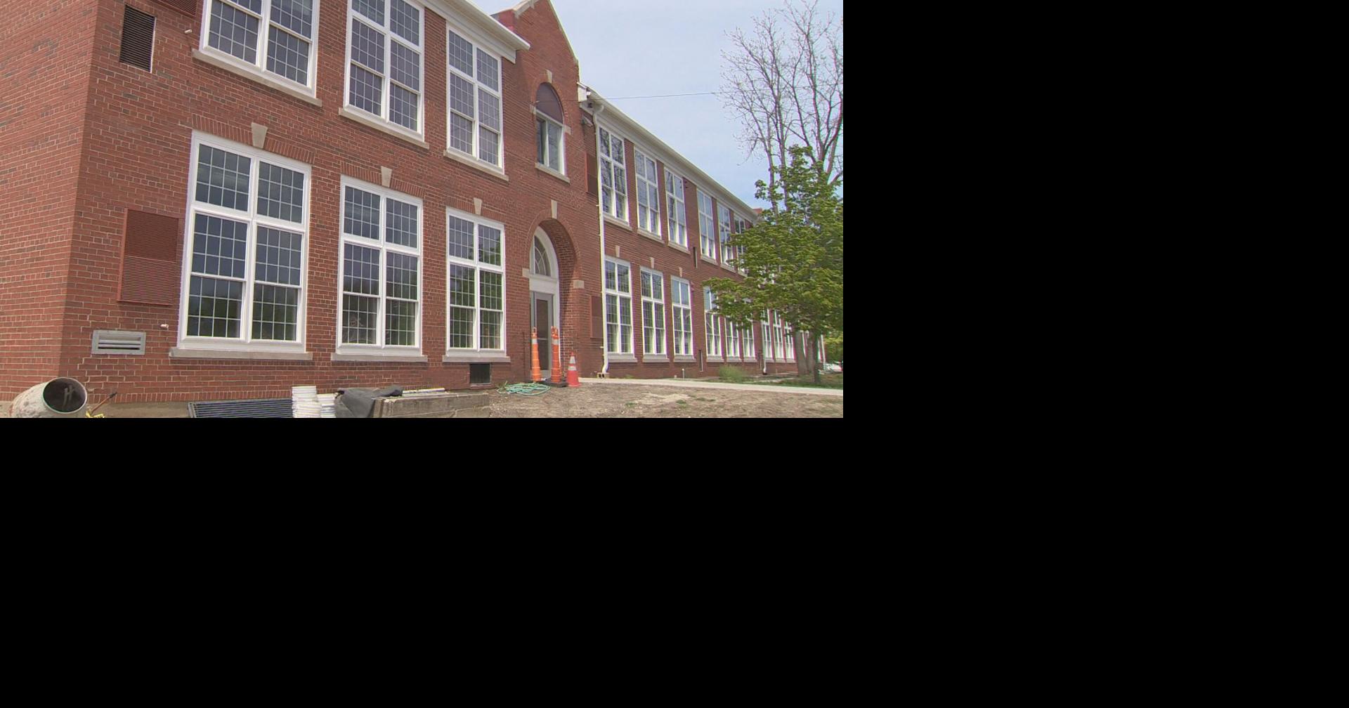 Former school in Reedsburg will soon be turned into apartments News