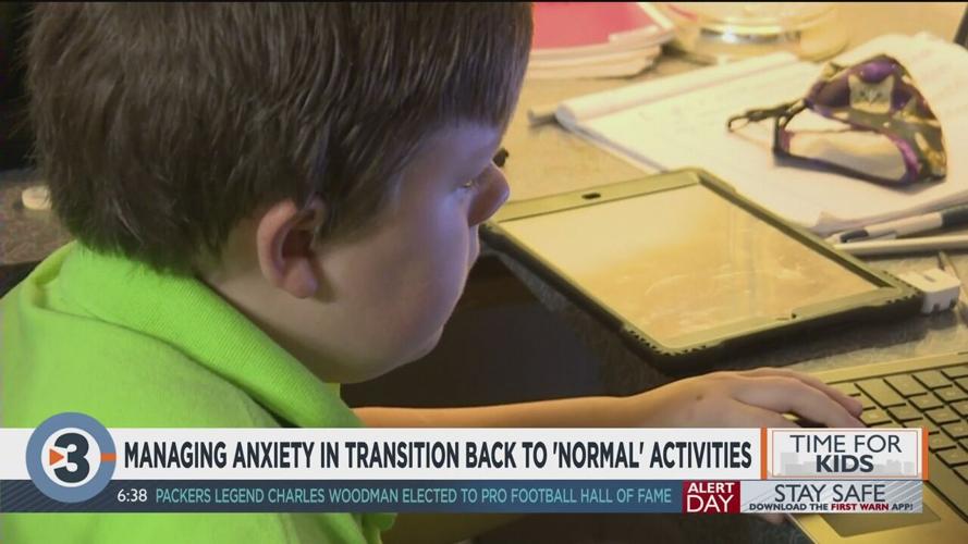 In the 608 Wonewoc student creates chair in honor of Kobe Bryant