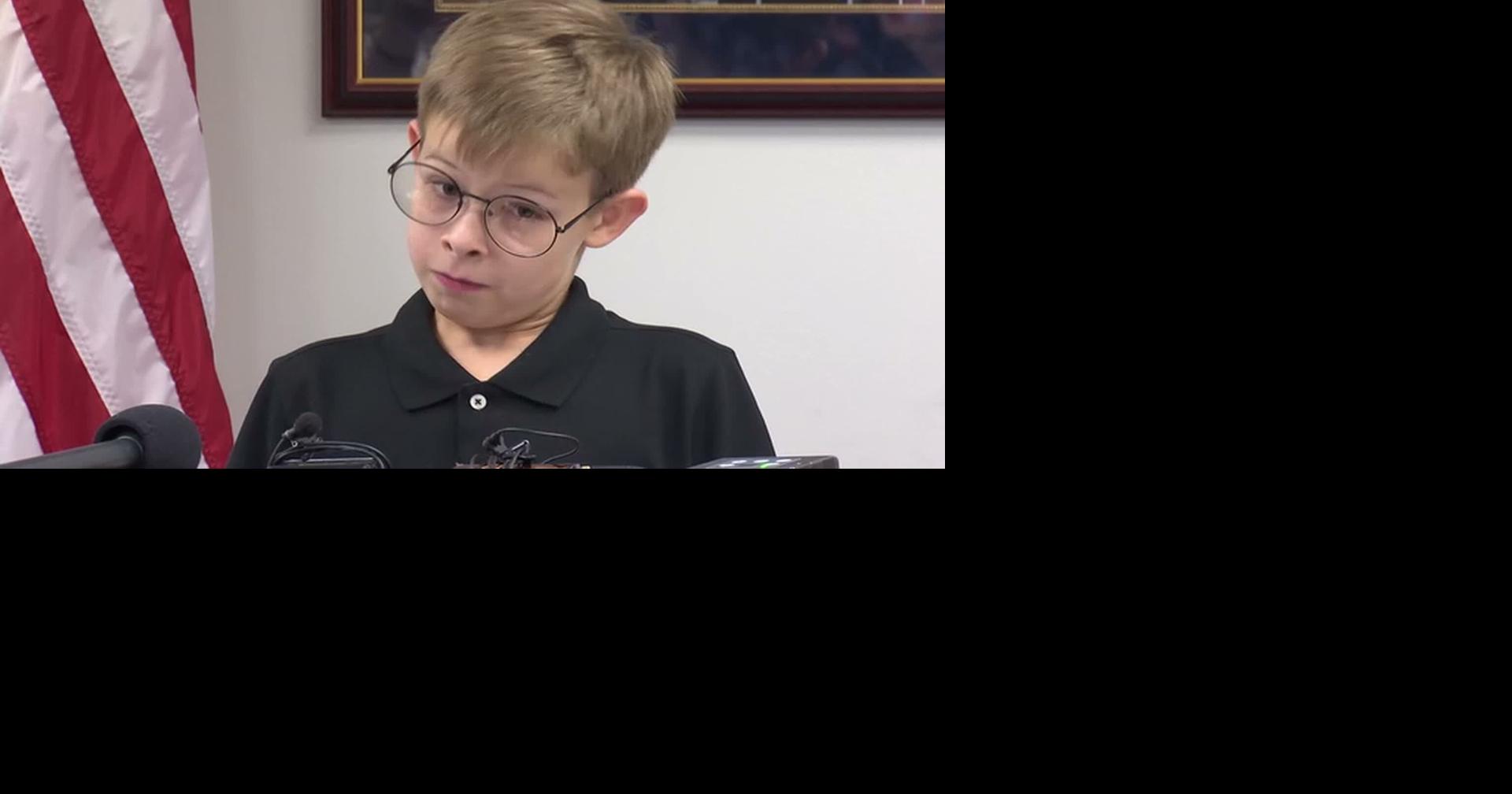 12-year-old boy honored by Kentucky lawmakers for saving man from drowning