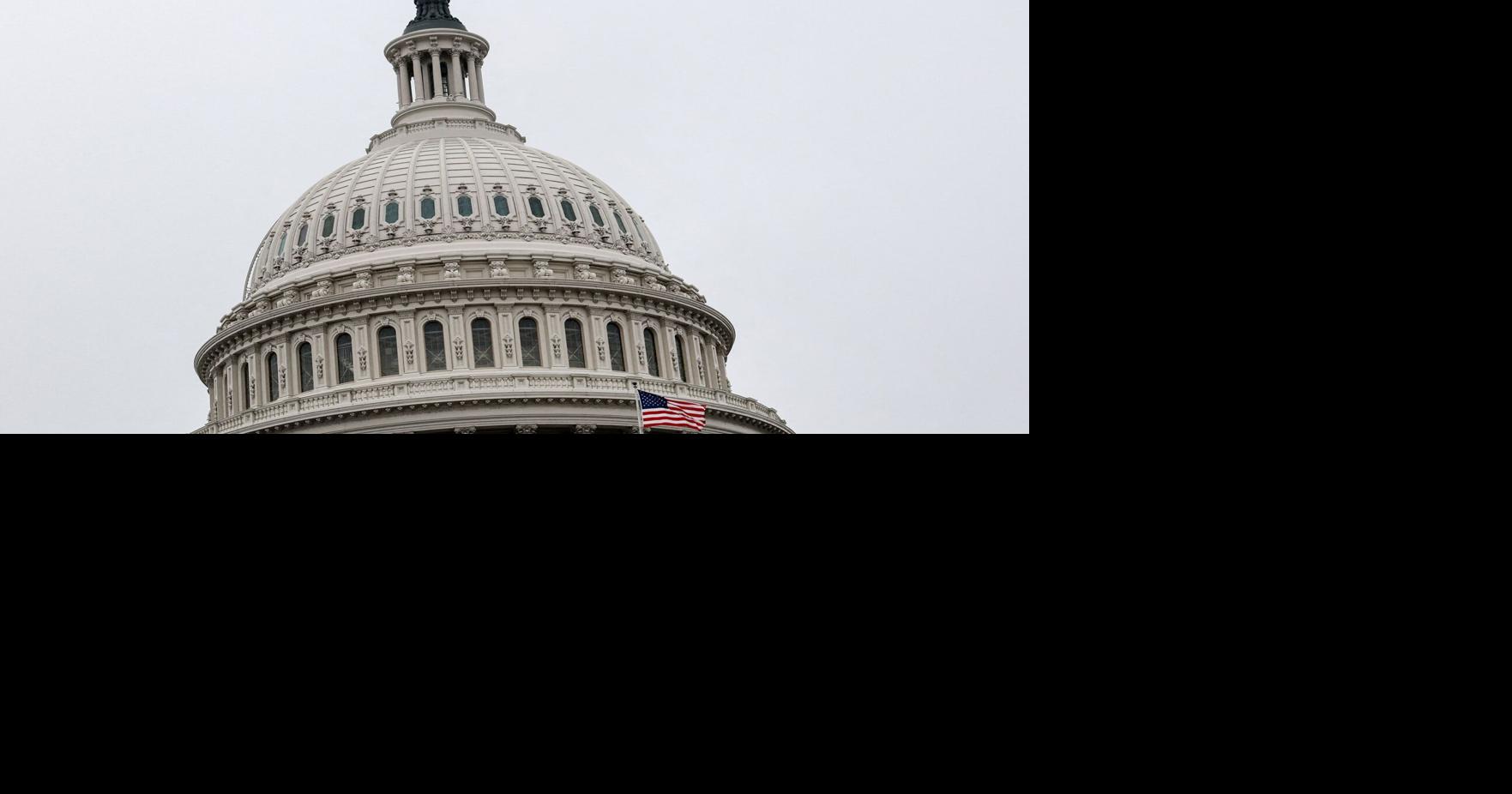 Man arrested after charging U.S. Capitol building with loaded shotgun