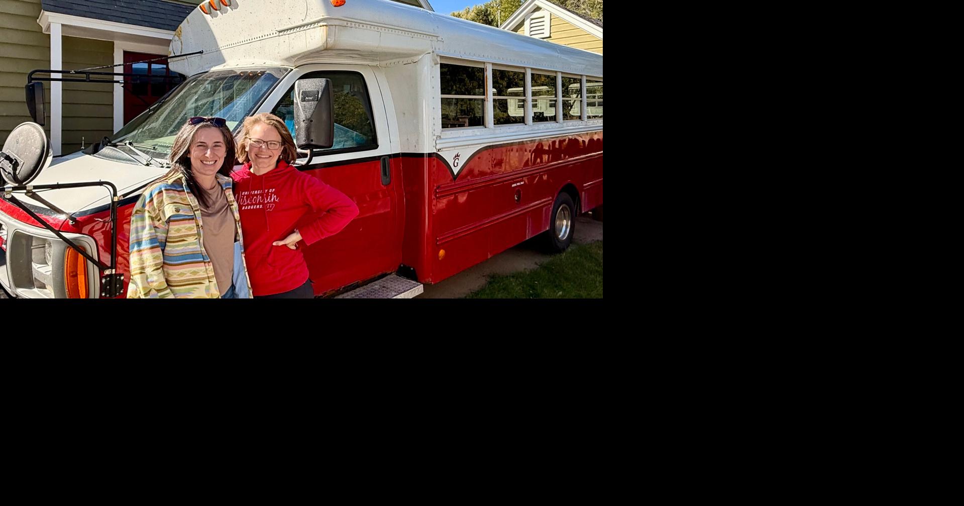 Mobile romance bookstore to launch on Valentine's Day