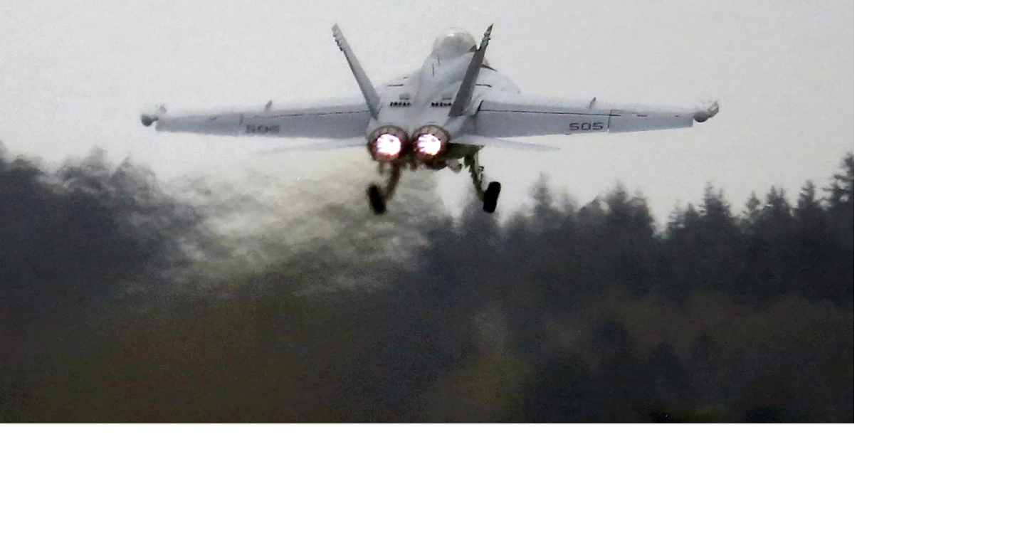 Two missing Navy aviators declared dead days after aircraft crash in