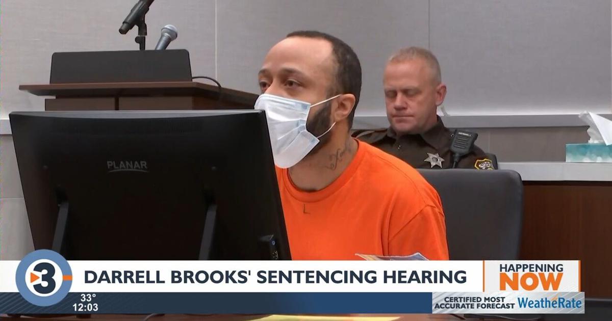 Darrell Brooks sentencing hearing interrupted by threat to courthouse Darrell Brooks sentencing hearing interrupted by threat to courthouse