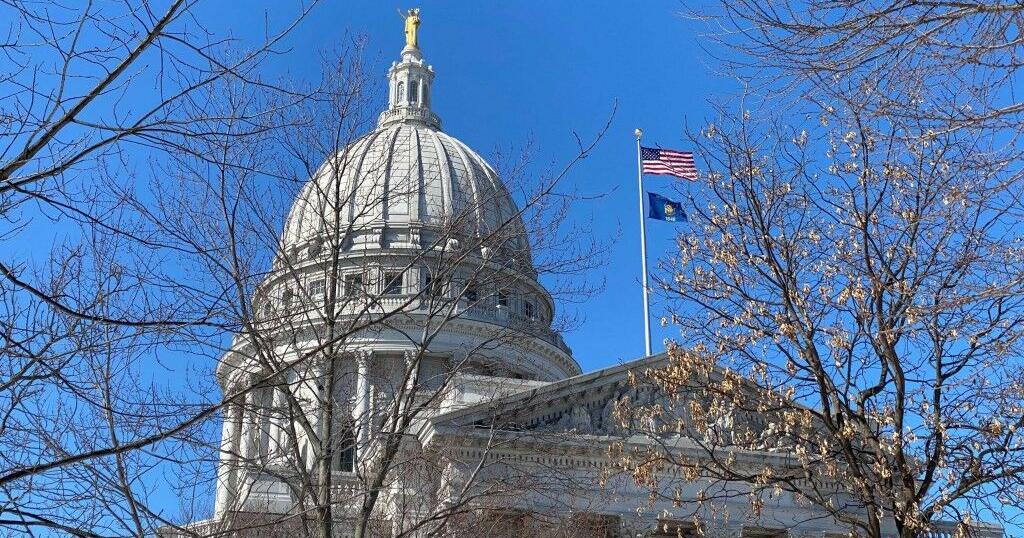 GOP-led Wisconsin Senate passes Democratic governor's legislative maps - Vimarsana News