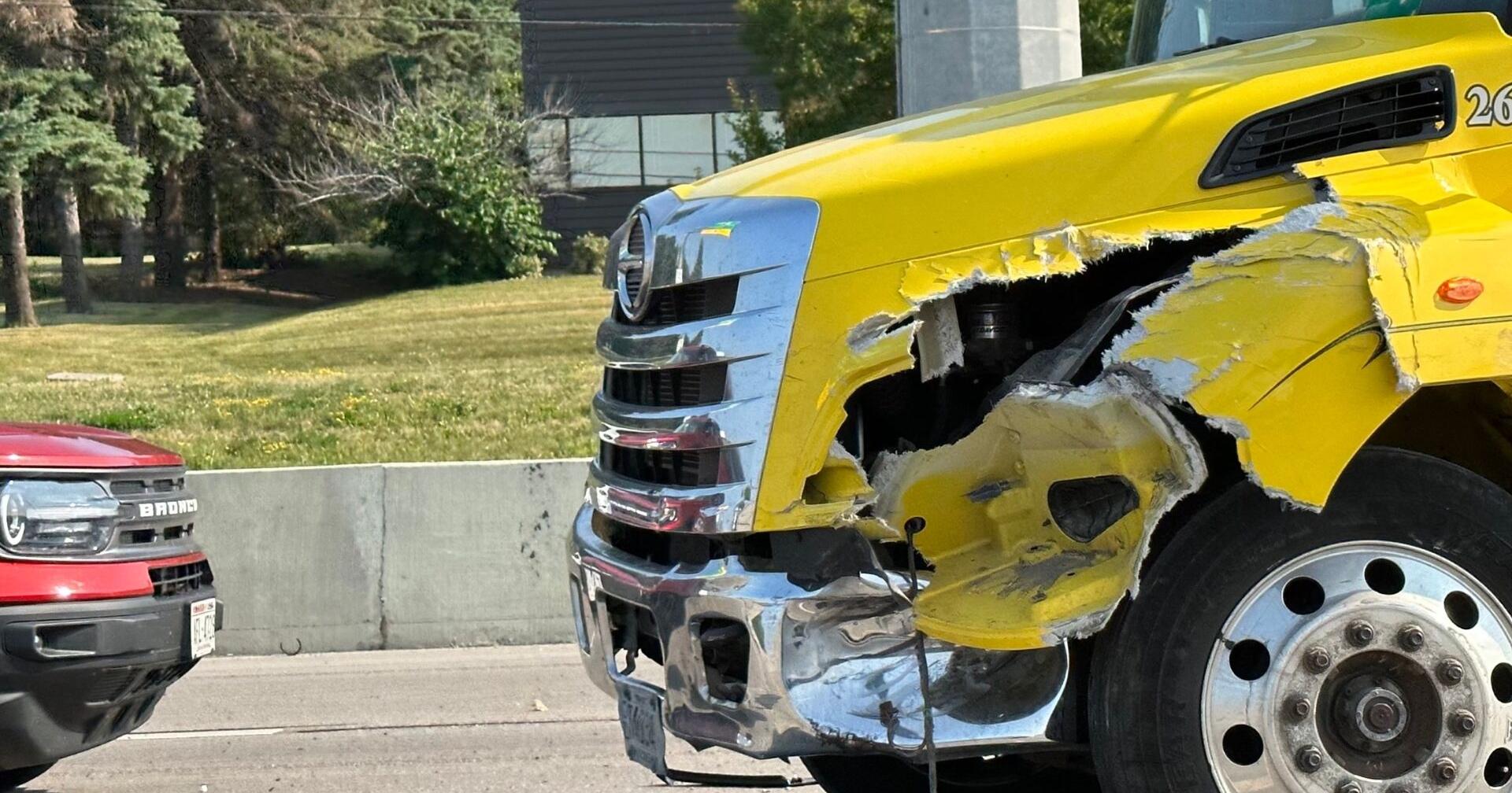 Portion of EB Beltline blocked at Fish Hatchery Road due to crash - Vimarsana News