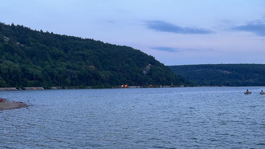 Small wildfire at Devil's Lake State Park caused by fireworks, DNR says