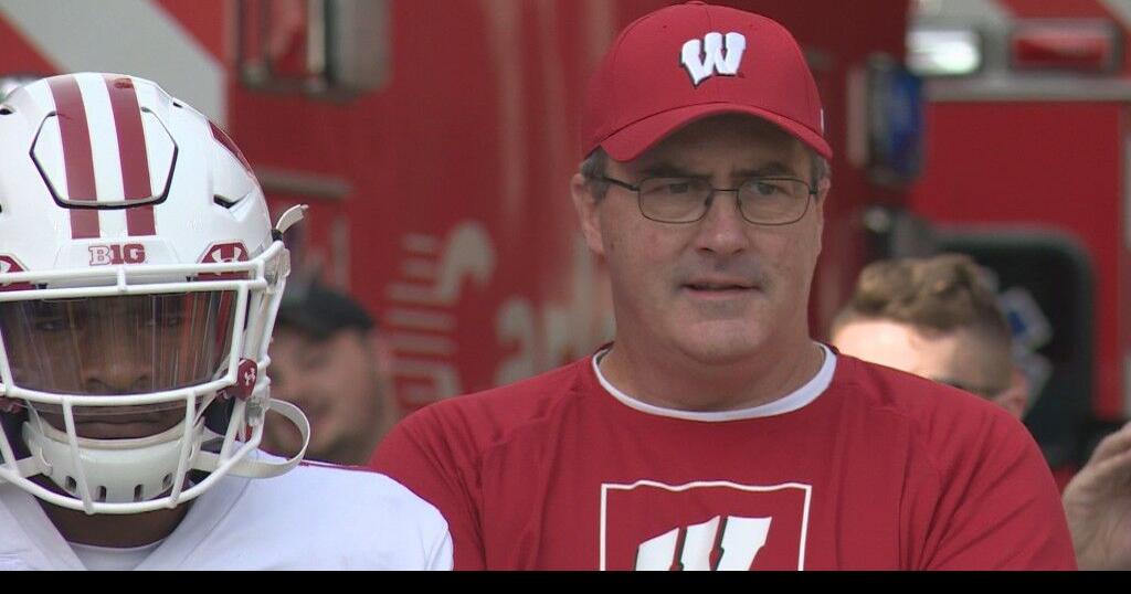 Paul Chryst, Kelly Sheffield and Paula Wilkins get contract extensions from  UW | Wisconsin Badgers 