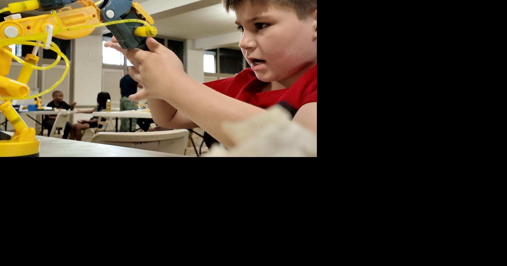 Atlanta nonprofit's STEM summer camp inspires students to dream bigger through robotics