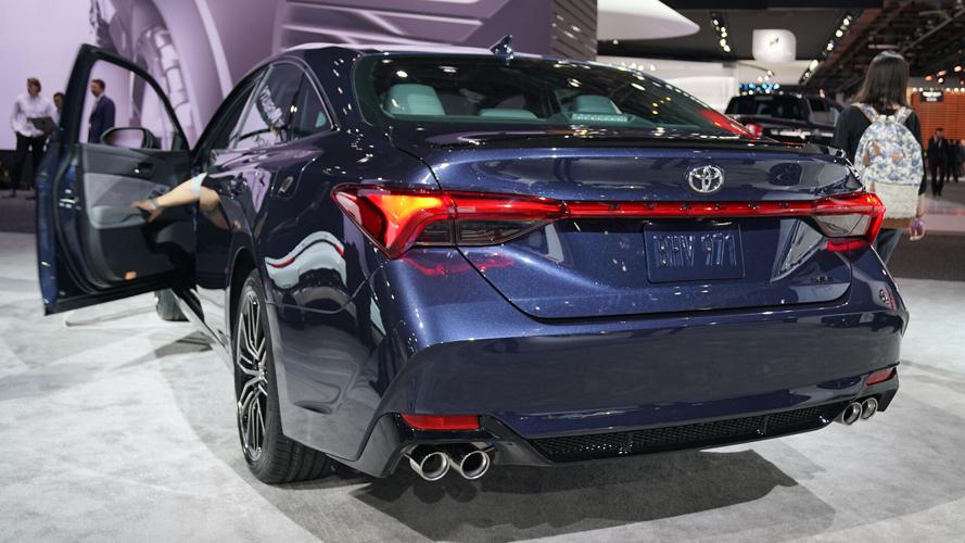 Toyota makes big improvements to its biggest sedan | News | channel3000.com
