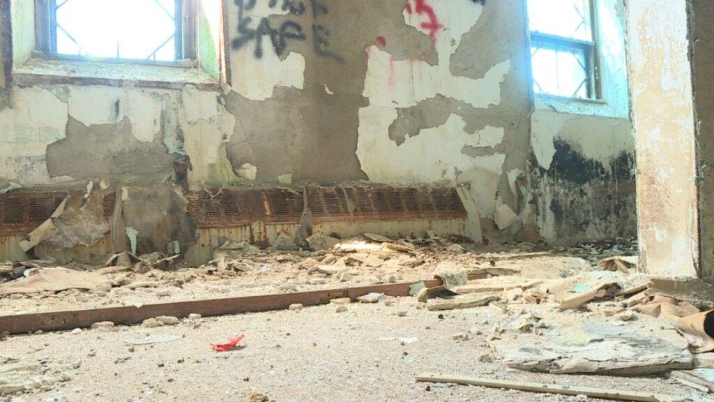 Old Ringling hospital causes major headache for Baraboo police Local