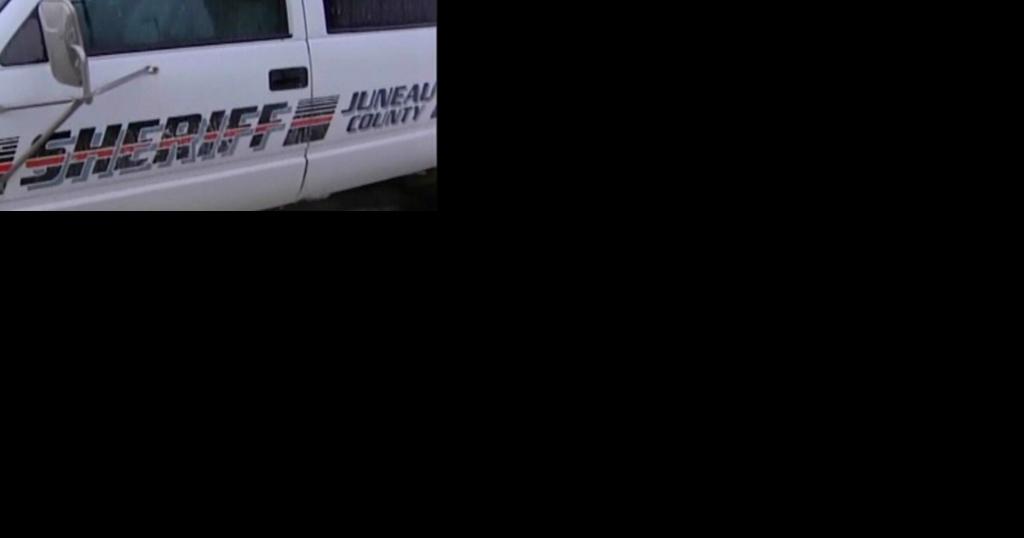 Elderly man rescued from mud in Juneau County