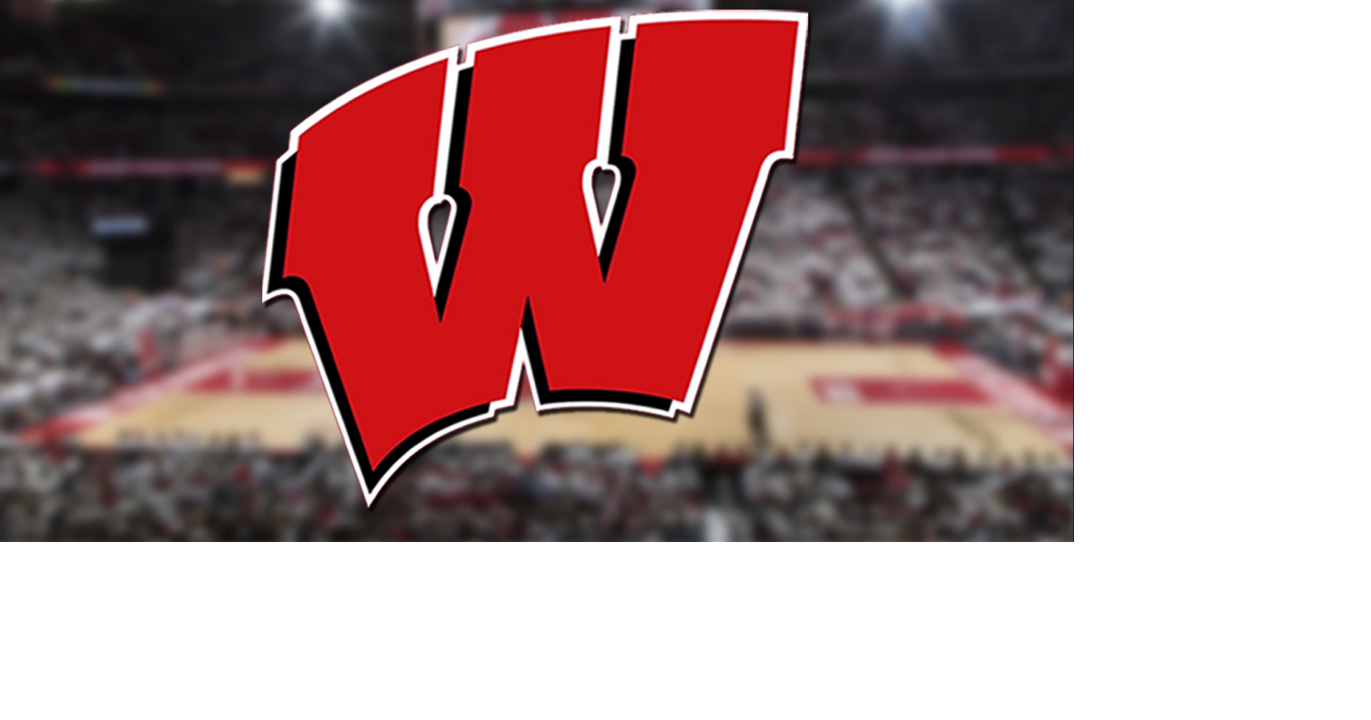 Blackwell returns to court as Badgers handle UW-Milwaukee