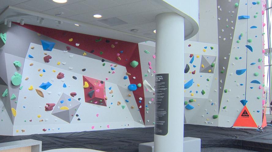 PHOTOS New Bakke Recreation & Wellbeing Center opens on UW campus