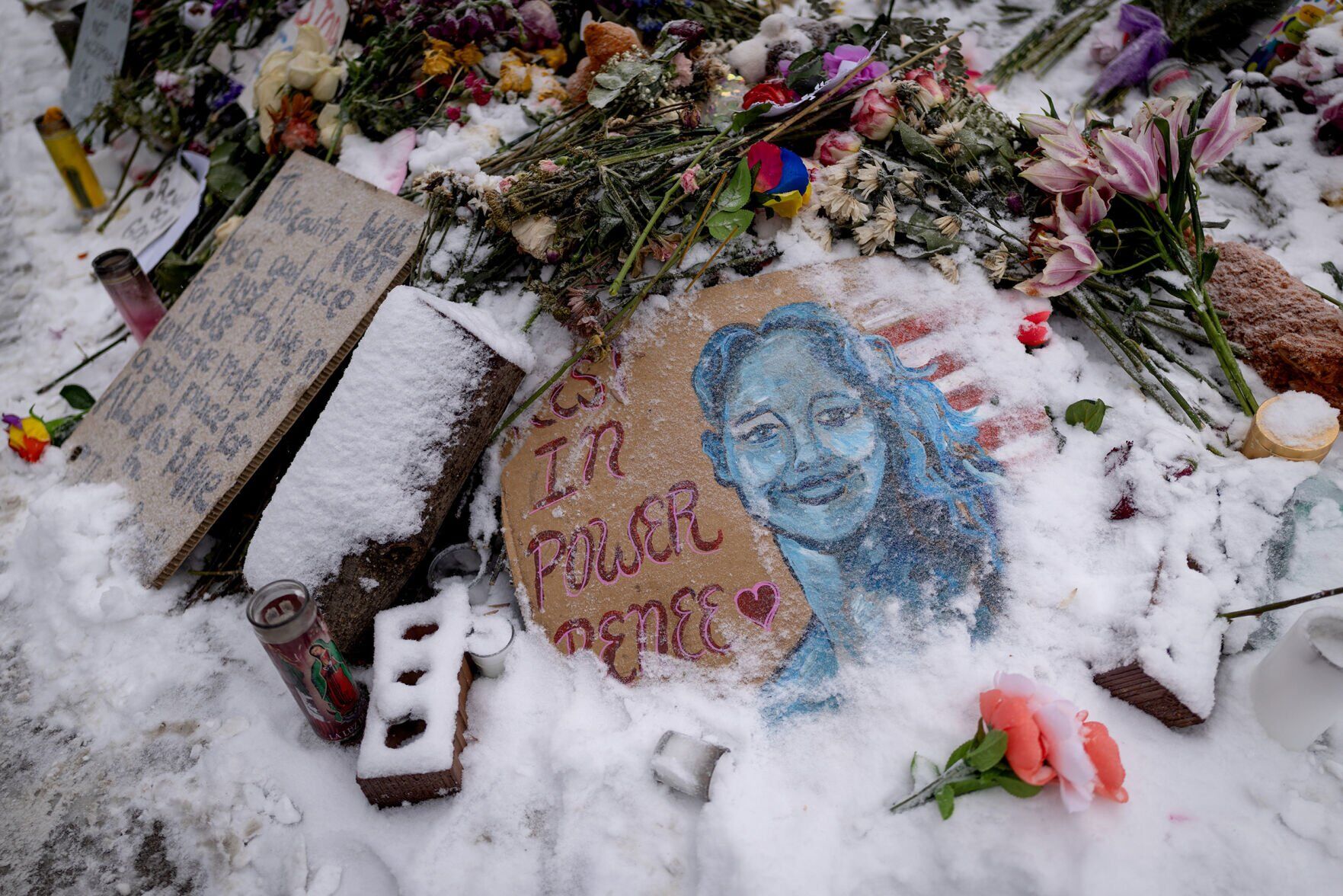 US-NEWS-MINN-DEATH-SITES-PILGRIMAGE-4-LA