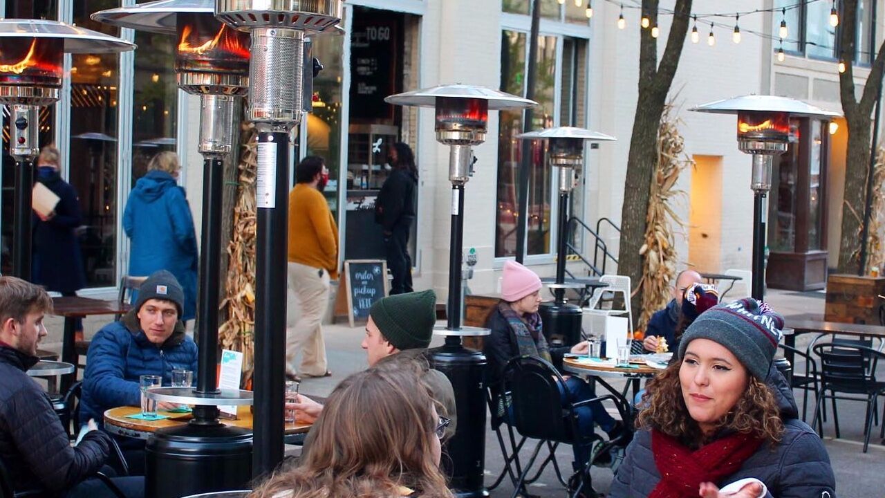 Outdoor seating with heaters near online me