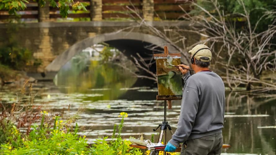Plein air painters capture beautiful landscapes on canvas