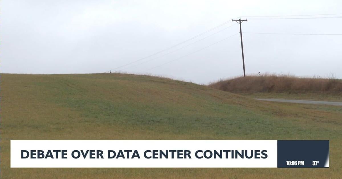 Anti data center petition given to DeForest board