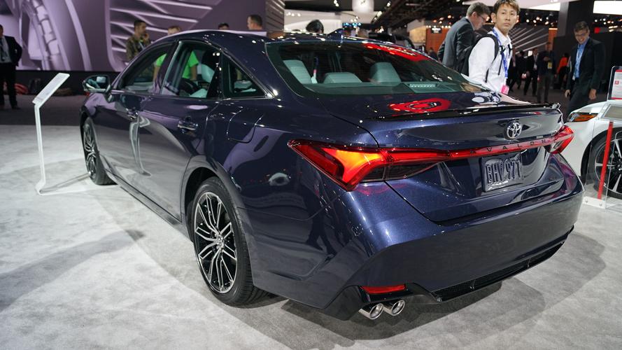 Toyota makes big improvements to its biggest sedan | News | channel3000.com