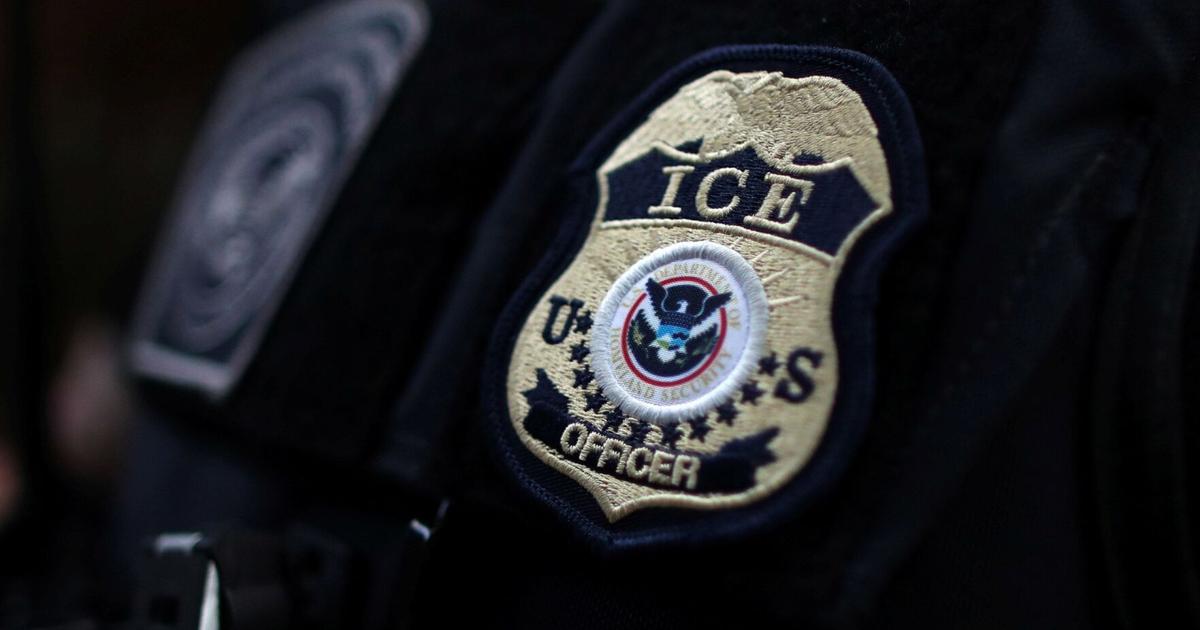 Trump administration says it will fly migrant back to U.S. after judge rules his deportation “ignored” due process (cbsnews.com)