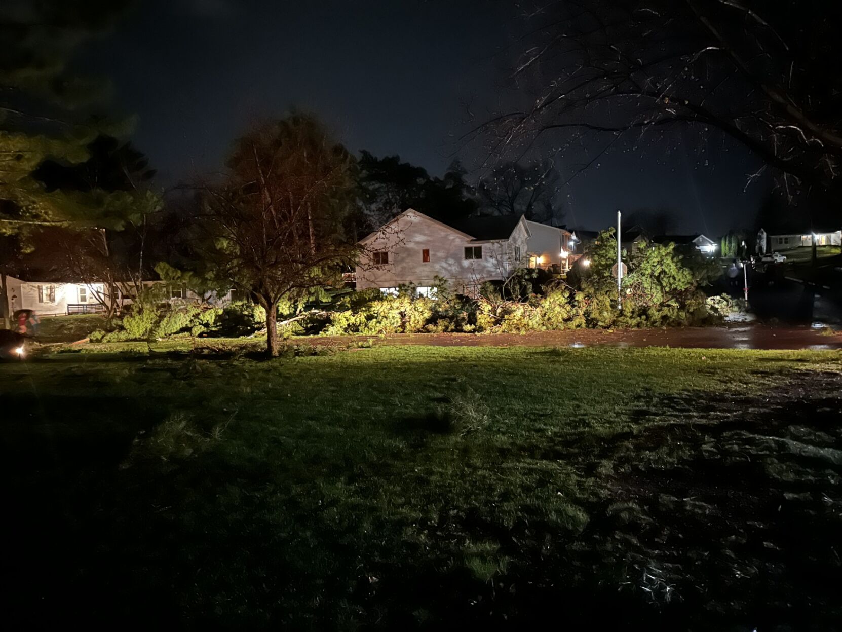 Overnight storms cause widespread damage, power outages across south ...