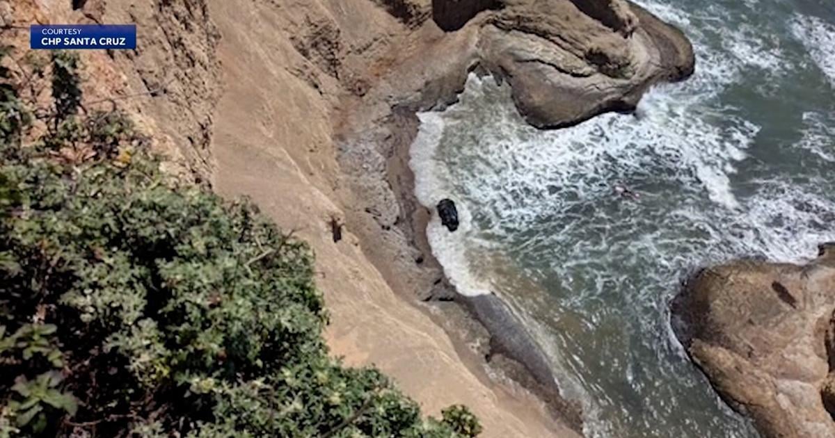 Driver dies after car plunges more than 400 feet off cliff