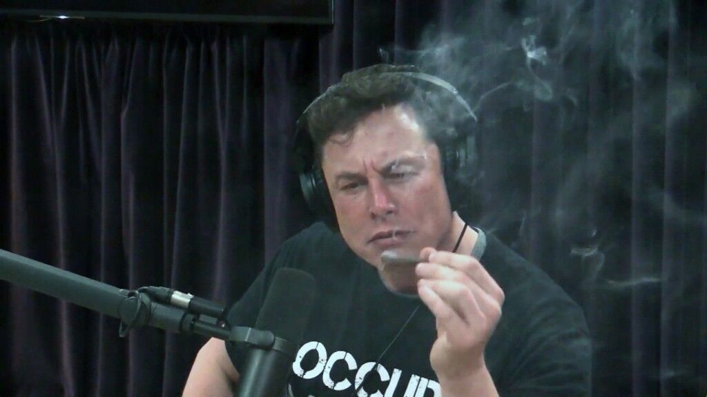 Elon Musk smokes marijuana on Joe Rogan's podcast | Entertainment News