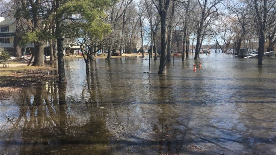 Flooding along Lake Koshkonong, Rock River has severe impacts for
