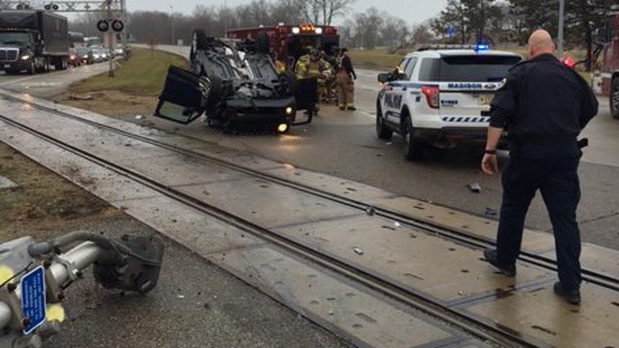 MFD 1 suffers minor injury in rollover crash on John Nolen Drive