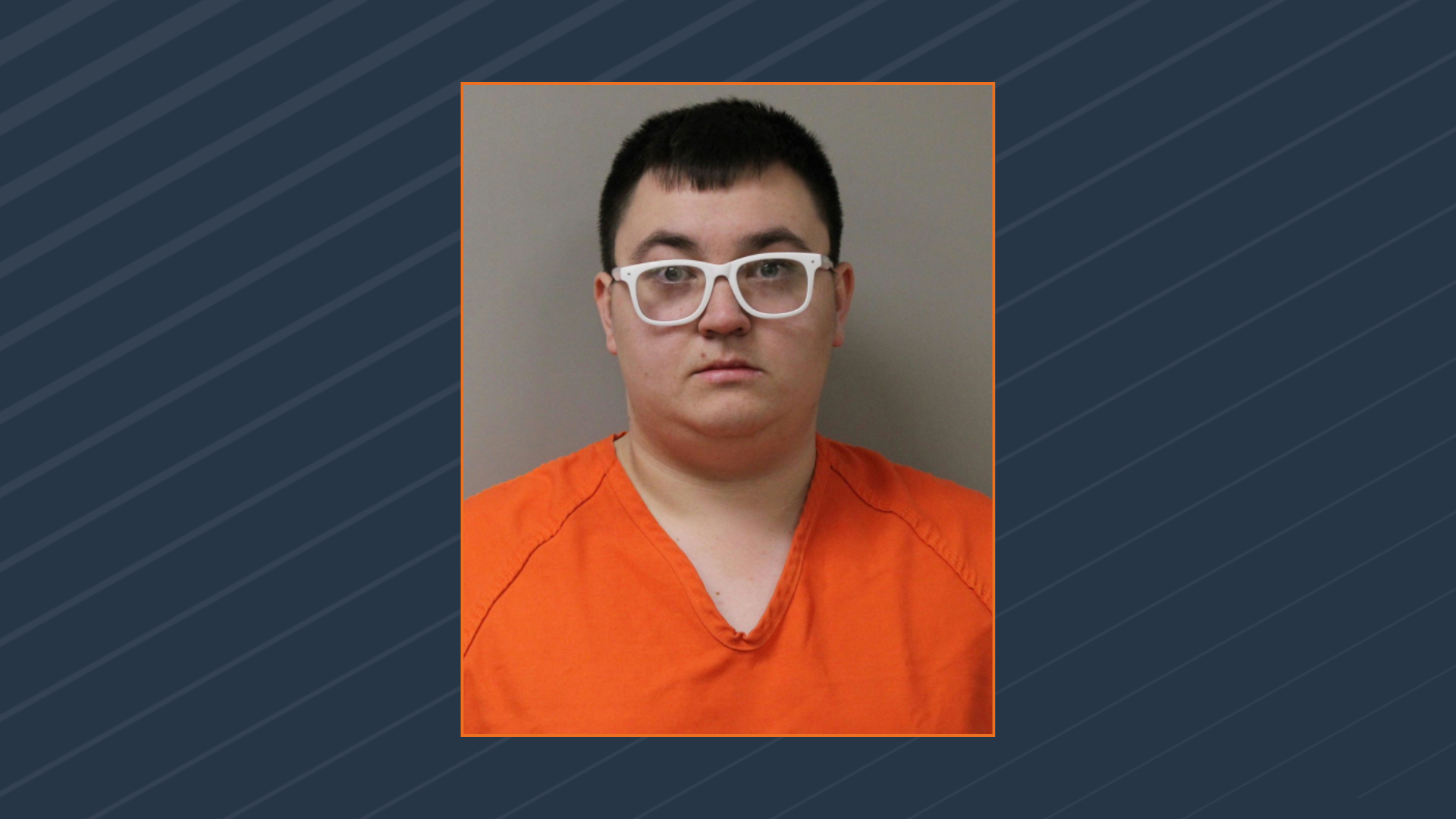 La Crosse man charged with five counts of child pornography possession ...