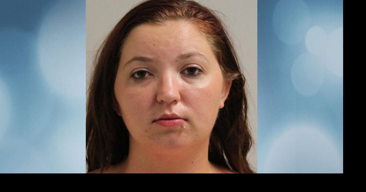 Reedsburg woman attempts to damage equipment in hospital, damages