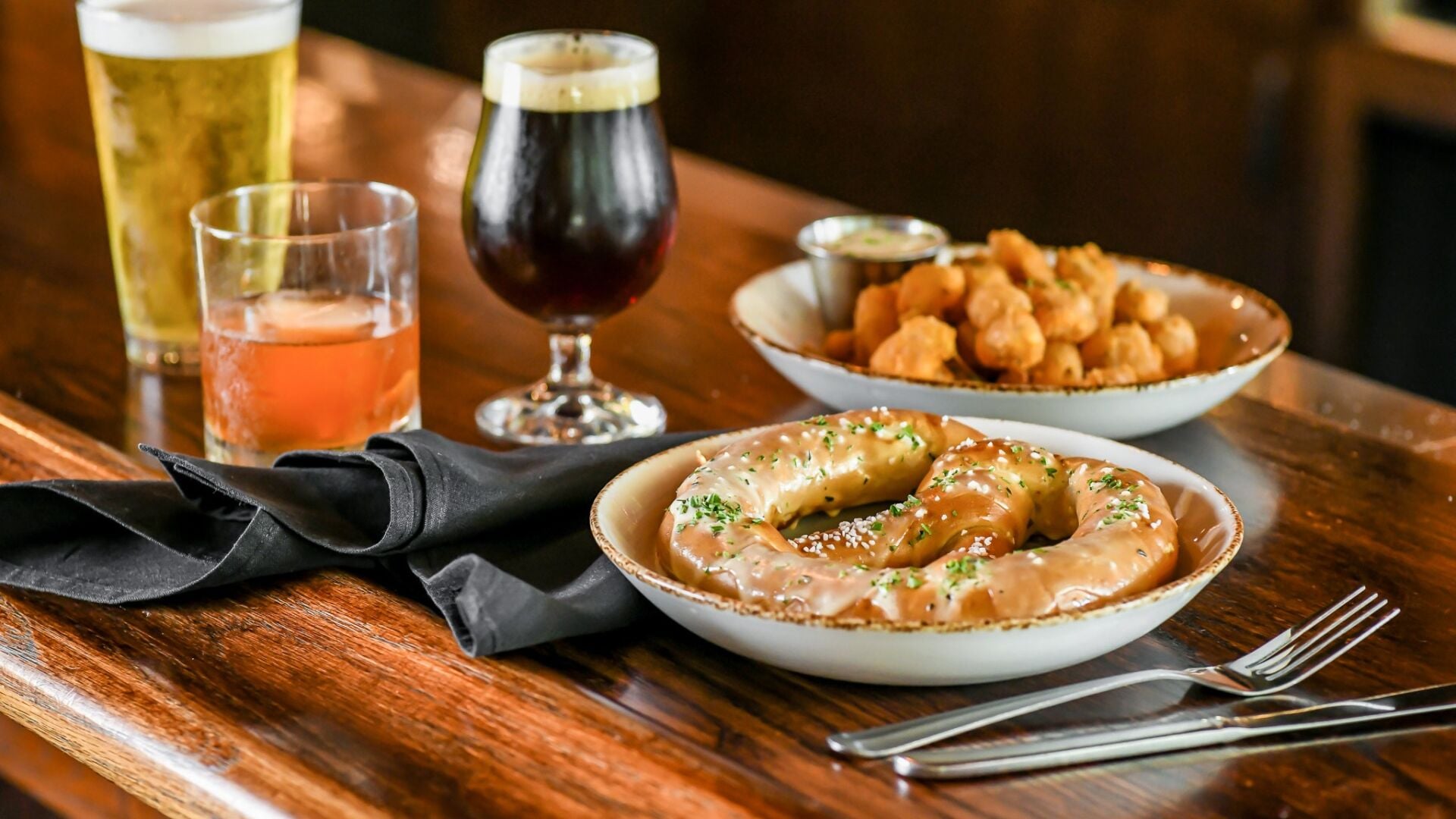 53 happy hour deals in the Madison area | MADISON MAGAZINE ...