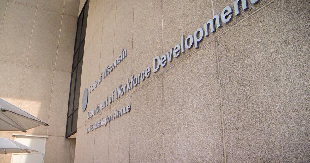 Nearly $1 million in grants awarded to 19 Wisconsin school districts