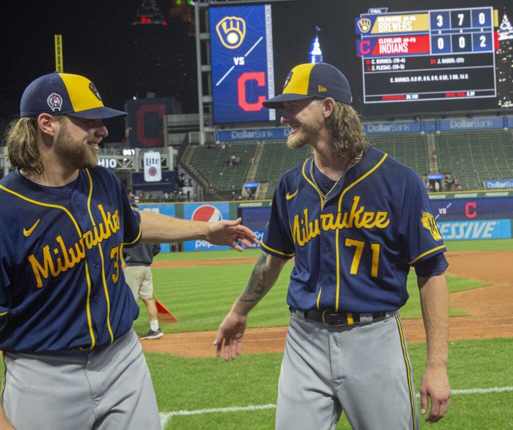 Milwaukee Brewers on X: The best in the business 🏆 Tonight, Corbin Burnes  and Josh Hader officially received their trophies for the 2021 NL Cy Young  and Reliever of the Year Awards