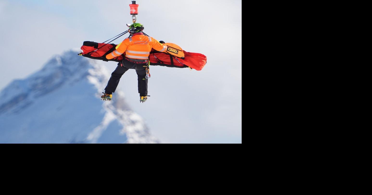 Lindsey Vonn's fall explained: A reverse banked section and an unfortunate bump