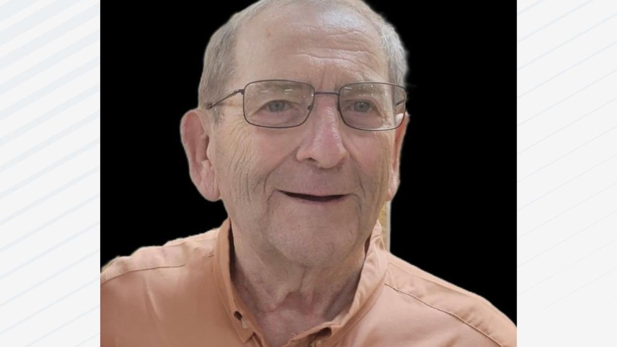Robert J. Urban Obituaries