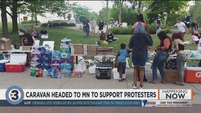 Madison caravan to travel to Minnesota, providing protestors with food, water and medical supplies