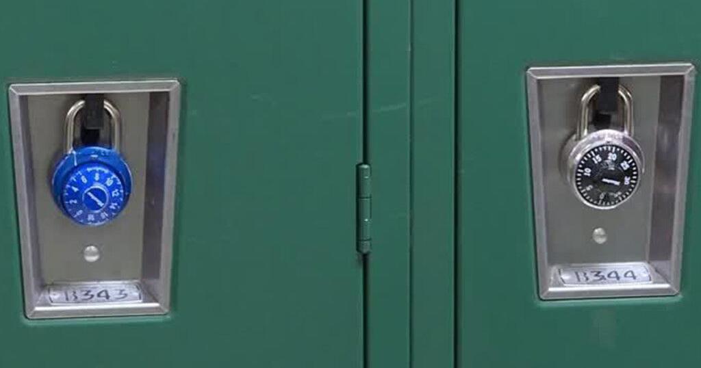 Wisconsin school district weighs banning 'safe space' signs that LGBTQ students find supportive - Vimarsana News