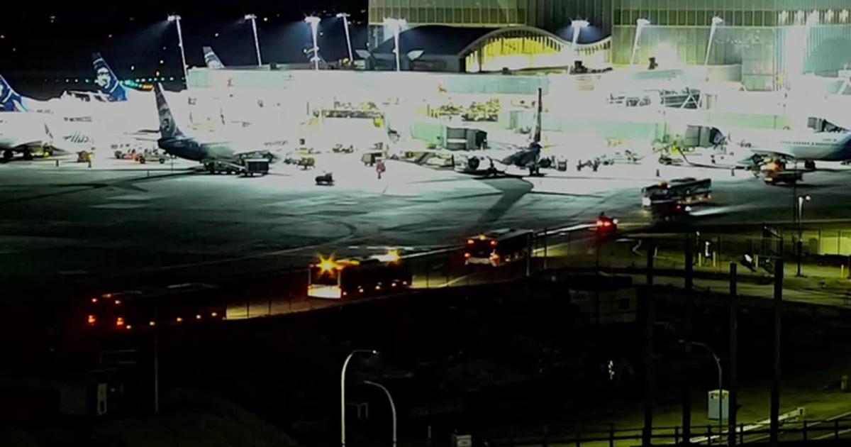WA: ALASKA AIRLINES IT OUTAGE AT SEATAC AIRPORT