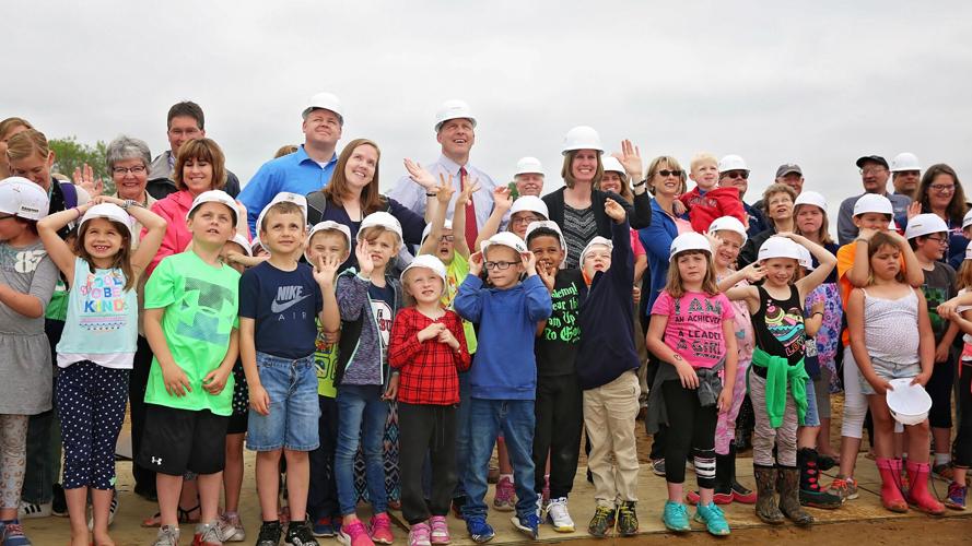 PHOTOS School District of Reedsburg breaks ground on new elementary