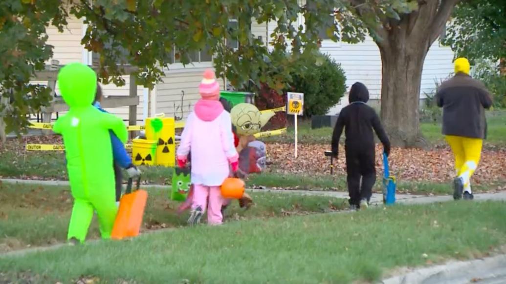 It’s Halloween, and this Iowa city is finally letting kids trickor