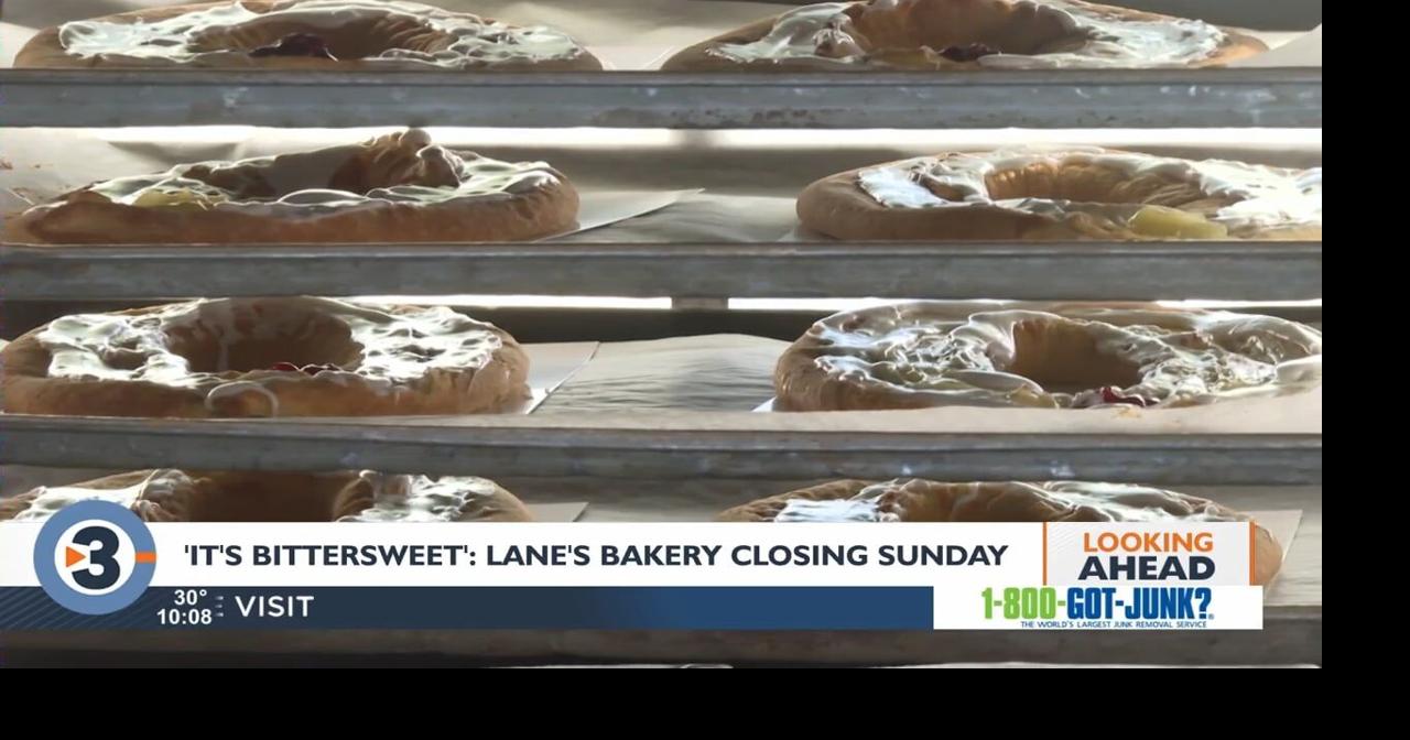 'Bittersweet' customers get their last Kringles before Lane's Bakery closes Christmas Eve