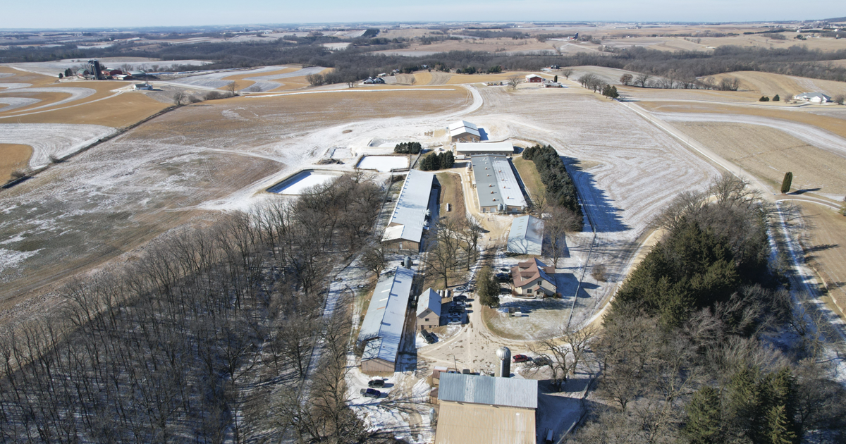 Animal rights activists break into Ridglan Farms
